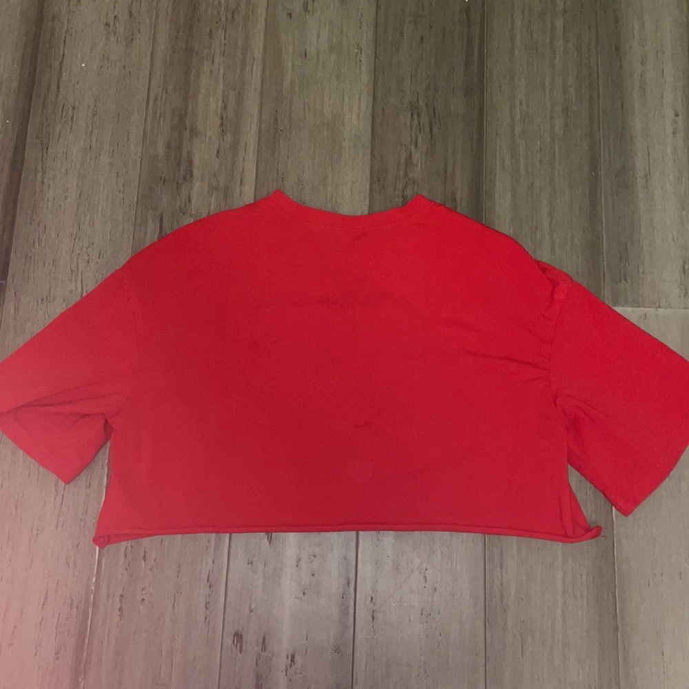 Crop top - Picture 2 of 2